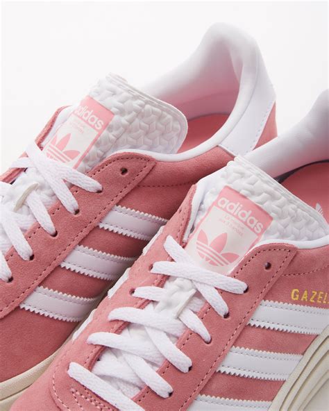 adidas gazelle bold blauw roze|Originals .